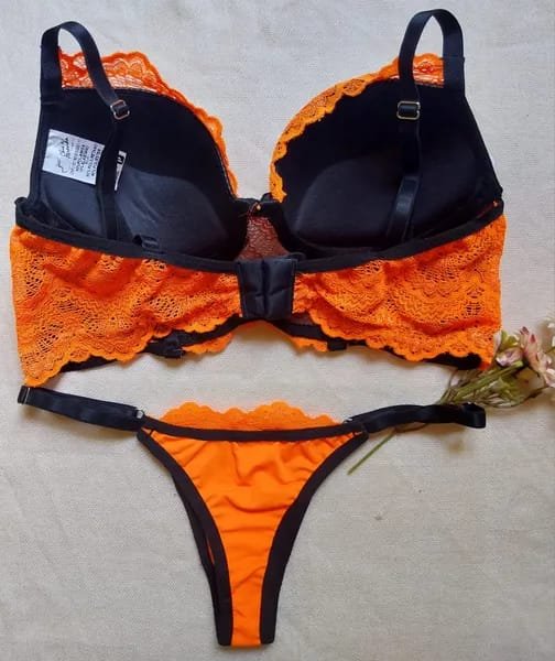 CONJUNTO LUXO RENDA COR VIBRANTE